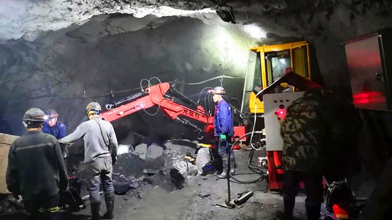 挖掘机破碎锤：高效破碎的得力助手
